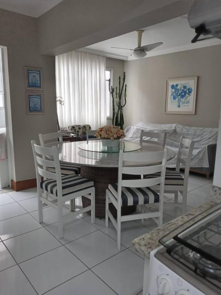 Apartamento completo na calçada da praia Apartment Guarujá Exterior foto