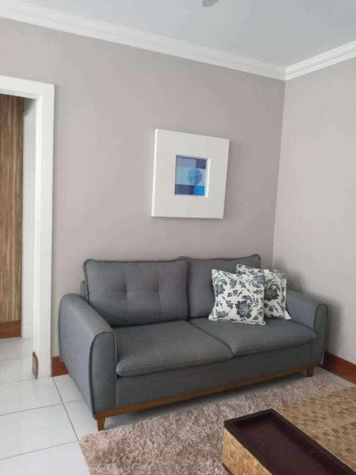 Apartamento completo na calçada da praia Apartment Guarujá Exterior foto