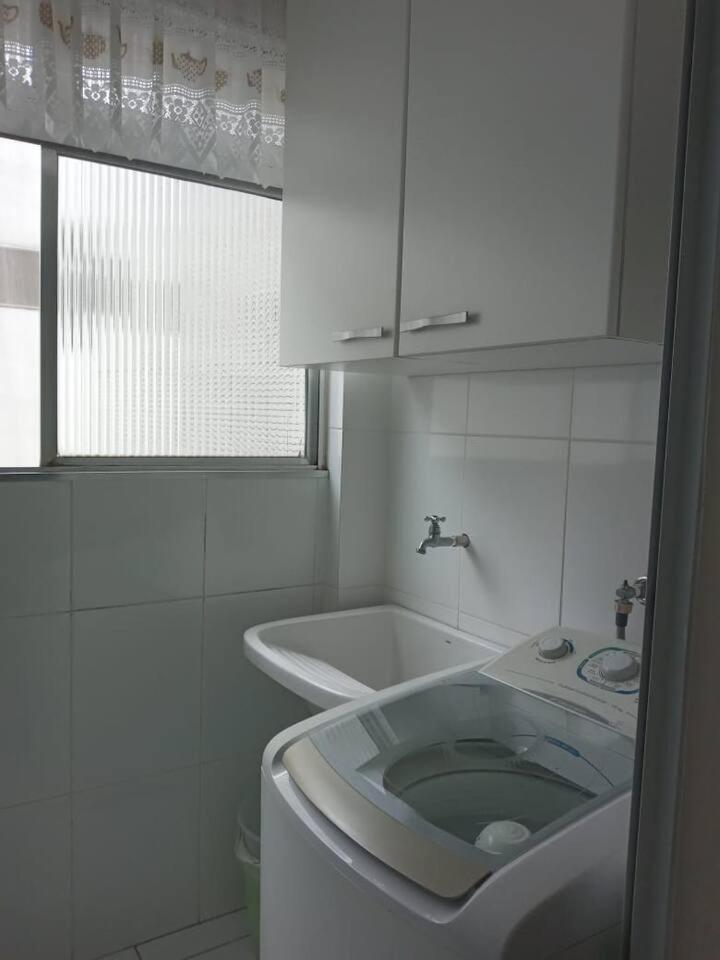 Apartamento completo na calçada da praia Apartment Guarujá Exterior foto